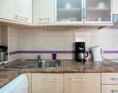 Purple Beach Apartment at Praia da Rocha with Pool