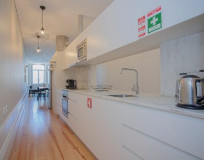 Liiiving In Porto | Bolhão Market Apartment II