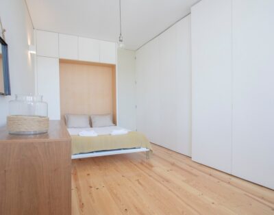 Liiiving In Porto | Bolhão Market Apartment II