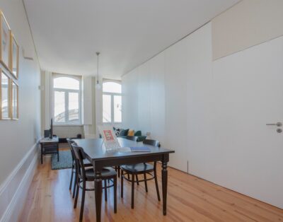 Liiiving In Porto | Bolhão Market Apartment II