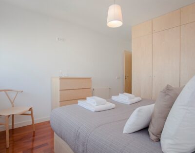 Liiiving in Porto | Bright Light Apartment