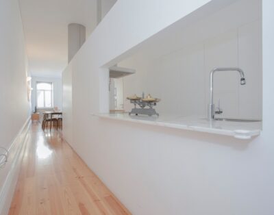 Liiiving In Porto | Bolhão Market Apartment I
