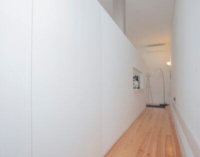 Liiiving In Porto | Bolhão Market Apartment I